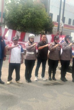 DPD PWMOI Pelalawan Kolaborasi dan Bersinergi dengan Polres Pelalawan Bagikan 100 Bendera Merah Putih Sambut HUT RI ke-81 jelang Deklarasi DPD PWMOI Pelalawan.