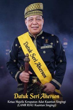 Ketua MKA LAMR Kuantan Singingi Ajak seluruh Elemen Masyarakat mendukung Polri dalam jaga lingkungan dan mensukseskan Pacu jalur 2026 Kab. Kuansing.